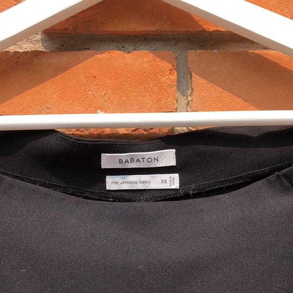 Babaton Aritzia Rodrigo Blouse Off Shoulder - Picture 4 of 4